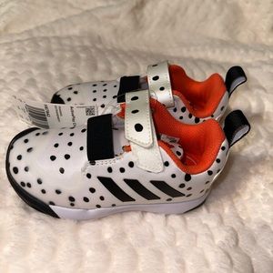 White adidas 101 Dalmatians shoe size 8